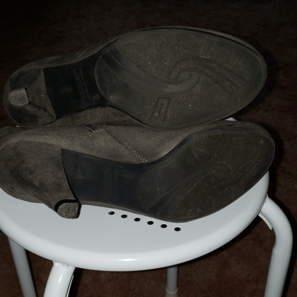 Gray Suede Booties - Picture 4 of 5